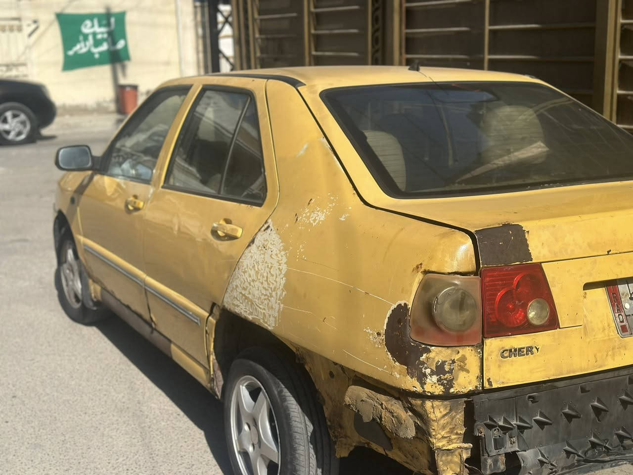 سلام عليكم
عيني شيري كوين موديل 2009 محور مكينه او كير كورلا سياره بسمي سنويه ساقطه او عليه غرامات او هيئه 900الف  رايدهه 15او بيه مجال 
رقم ***********
