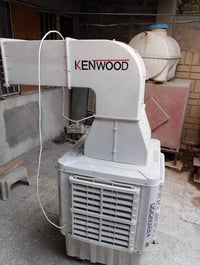 مبردة شغالة .. حالتها جيدة السعر 150 الجهاز الرياضي نظيف جدا السعر  30...