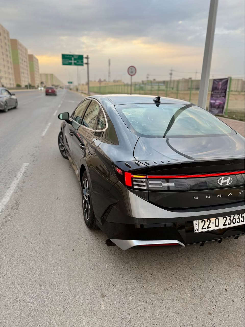 السلام عليكم 
من رخصة الادمن
سوناتا 2025 رقم أربيل الجديد 
لون رصاصي🩶🩶🩶
زيرو ماشية 20مايل
ملاحظه السيارة  صبغ شبر بل بنيد
بدون تبديل بدون ايرباك
صور الحادث بل منشور 
مواصفات  
شاشه متصله 
كامره دواره
تبريد لمس 
اوتو هولد  هندبريك بصمه 
ثلاثه انظمه قياده 
كشن كهرباء 
لد امامي وخلفي 
كشن تدفئه
بصمه ابواب وبصمه تشغيل 
تشغيل عن بعد 
مكينه 2500بانزين
كير تعليك 8نمر
تحديد مسار 
رادارات امامي وجانبي
بعد بيها مواصفات
ولسياره جديده بمعنى الكلمه مال جني
السياره دخول جديد
مكان السياره بغداد زيونه
السعر 198$$

للاتصال *********** ////0780666418 بغداد, العراق
