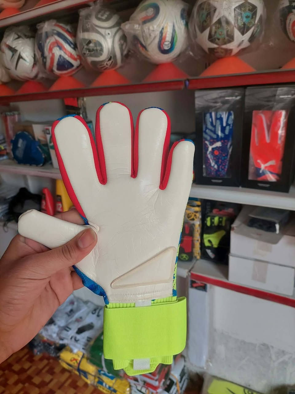 جفوف ب12 الزوج
قياس 8 و 9 و 10

عنواننا ذي قار / الفهود / المچري /قرب مدرسه ابي العلاء المعري
واتساب ***********
يوجد خدمة توصيل
