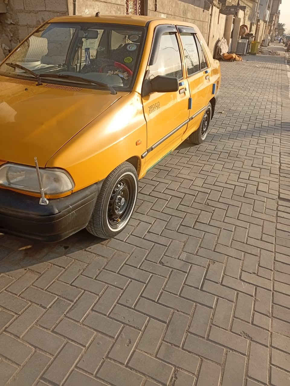 سلام عليكم سايبه موديل 18)سياره جاهزه من كلشي كير ومكينه وتبريد كفاله  وتخم تاير )رقم مبايلي ***********)سعر30 وبيها مجال +السياره بيها صبغ قليل
