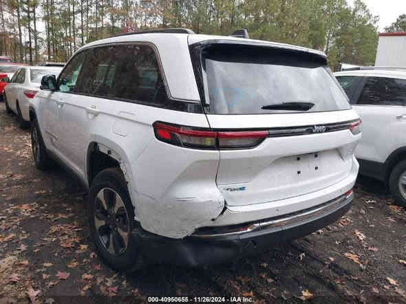 جيب هايبرد 2024 لمتد بلگ إن 4xe

(  بانزين هايبرد كهرباء )

وارد امريكي 

مكفول فقط  بارد بدون صبغ السياره حته الدعاميه كفاله بدون ايرباك.. 

رقم بغداد بإسمي تحويل مباشر 

عداد المسافات 42

المواصفا ت:-

محرك 2000 تيربو

تشغيل عن بعد 

بصمه ابواب وتشغيل 

سقف بانوراما 

مقاعد جلد 

سماعات alpine

رادار امامي 

خزن ميموري 

كير ماوس 

كشنات تدفئه وكهرباء 

كامرة خلفية

درايف مود 3 وضعيات قيادة

جنطة كهرباء 

حساسات مري 

لد امامي خلفي 

حساسات خلفيه

نظام منحدرات 

وبعد بيها هواية مواصفات

السعر340

للاستفسار الاتصال مكاني بغداد المنصور 
***********
