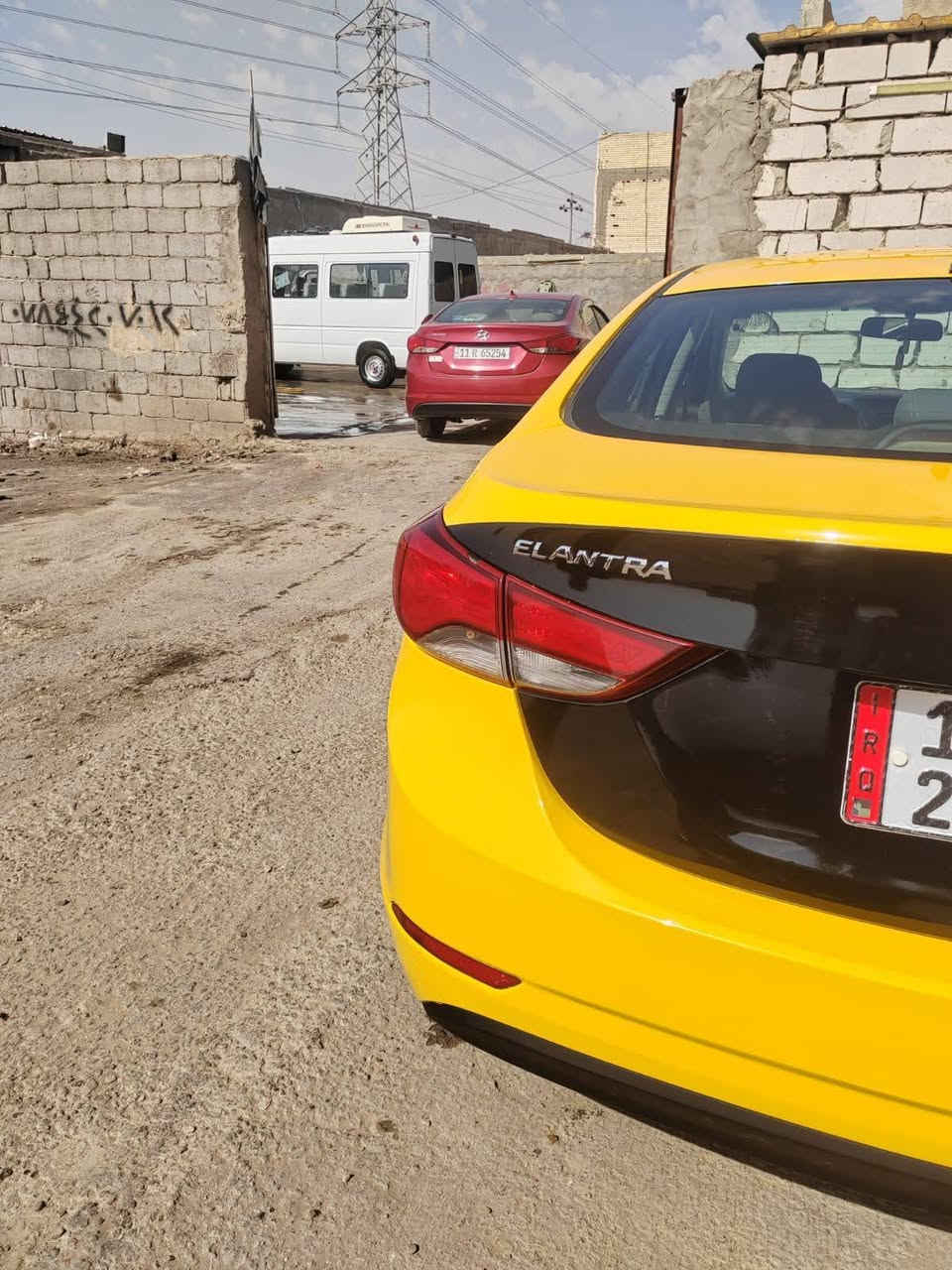 السلام عليكم النترا مديل 2015 كير مكينه مكفولات حادثه موجود بلمنشور سعر 118 وبيه مجال مكان كربلاء مامتواجد علفيس الستفسار اتصل على الرقم ***********
