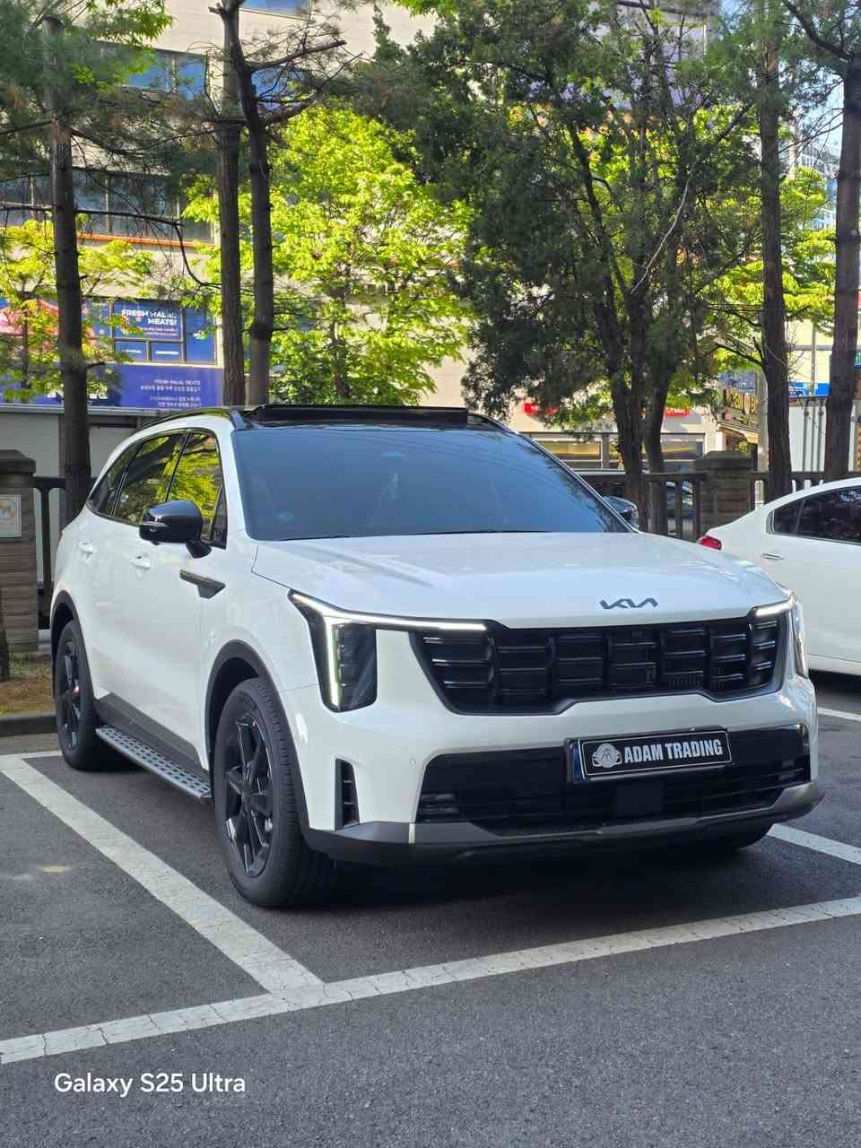 بسم الله توكلنا علي الله 🚩 
سورينتو 2026 زيرو 
 🚘🇰🇷بنزين هاي بريد 
كامله فل اوبشن x line 
7 مقعد 
للحجز 
🚩وبسعر غير قابل للمنافسة 💥.
🚩لمزيد من التفاصيل:

🇪🇬📲 01121002038
🇰🇷📲 821024959717+
📍المنصورة: ١٧ ش سامي البربري متفرع من شارع جيهان ناصية كافيه البارون ومسجد الصباحي بجوار ميوزك لاند.


**إذا كنت صاحب هذا الإعلان وتريد حذفه لأي سبب، رجاءا أرسل رسالة إلى الدعم الفني**