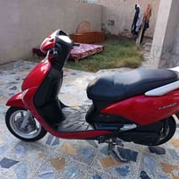 ليدي حديث مفتوح السعر 900 وبي مجال 07702860176