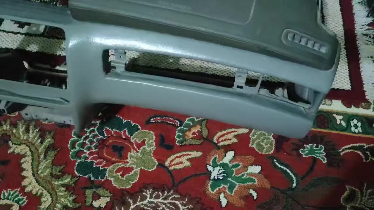 دشبول اماراتي فارغ بدون اي شي ب75الف 
*********** اتصال
*********** اتصال +واتساب
العنوان سوق الشيوخ
