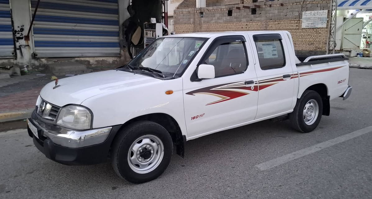 نيسان ٢٠٠٨ رقم واسط بسمي 
     ***********.... سعر ٩٨
سياره جديده وجاهزه محرك كير اكسل مكفول 
تبريد حداديه تخم تاير كله جديد شاشه كامره ريموت دوشمه 
مكفوله من خياس وضربه والمعجون بيه صبغ عام بدون ضربه 
سونار ب منشور تحويل مباشر سنويه وهزه ورقم جدد مكان واسط بيع او مراوس
