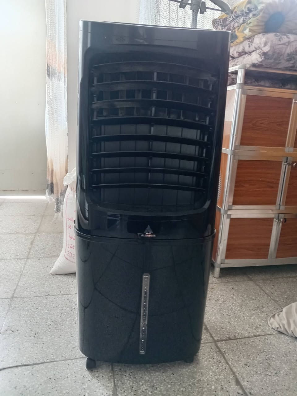 كونفيره صغيره للبيع جديده مستخدمه موسم واحد يعني بعدها جديده سعر قفلها 120 من الاخير شراي راسلني خاص واكو توصيل داخل الموصل


**إذا كنت صاحب هذا الإعلان وتريد حذفه لأي سبب، رجاءا أرسل رسالة إلى الدعم الفني**