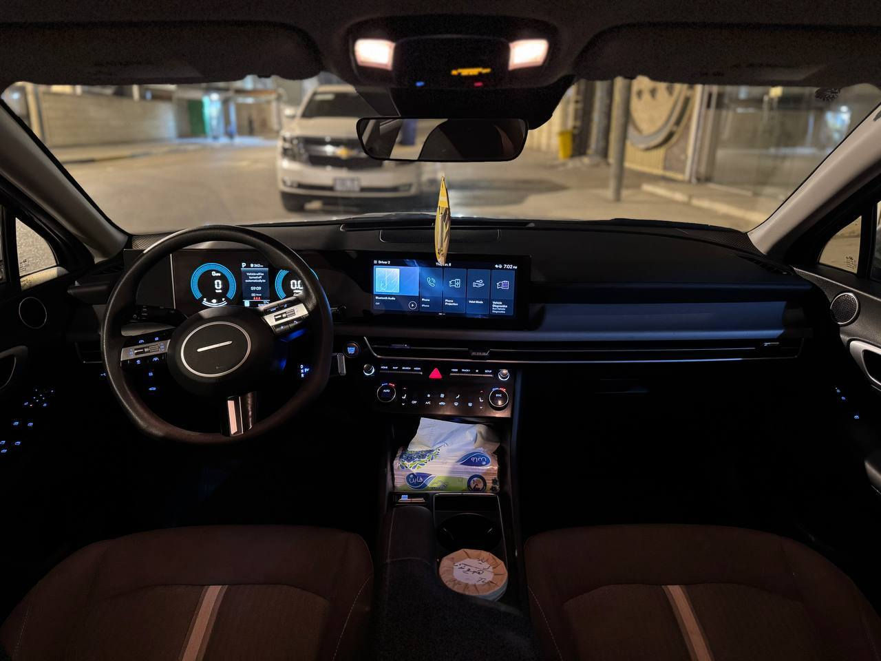 هيونداي سونتا وارد اميركي 2024
انه المستورد باسمي حره بدون رقم الضرر موضح بالصور 
 مصلحات بارد بس الجاملغ مبدل تفصيخ بجمها كبس بدون ايرباك ماشيه 32 الف مكينه GDI 2500
الموصفات 
4 رادارات 
نقط عمياء
توقف ذاتي 
قياده ذاتيه 
كامره دواره 
سايد بيريك كهربائي دكمه
اوتو هولد
4 انظمة قياده
فول تحكم ستيرن 
شفتات بلستيرن
غرفت السياره الدشبول والشاشه تتغير 4 اشكال
تبريد مناخي 
ابواب بصمه 
تنبيه + اهتزاز الستيرن
تدفئة كشنات
كشن كهرباء 
مكانها البصرة 
***********
السعر 200 وبيها مجال البصرة, العراق
