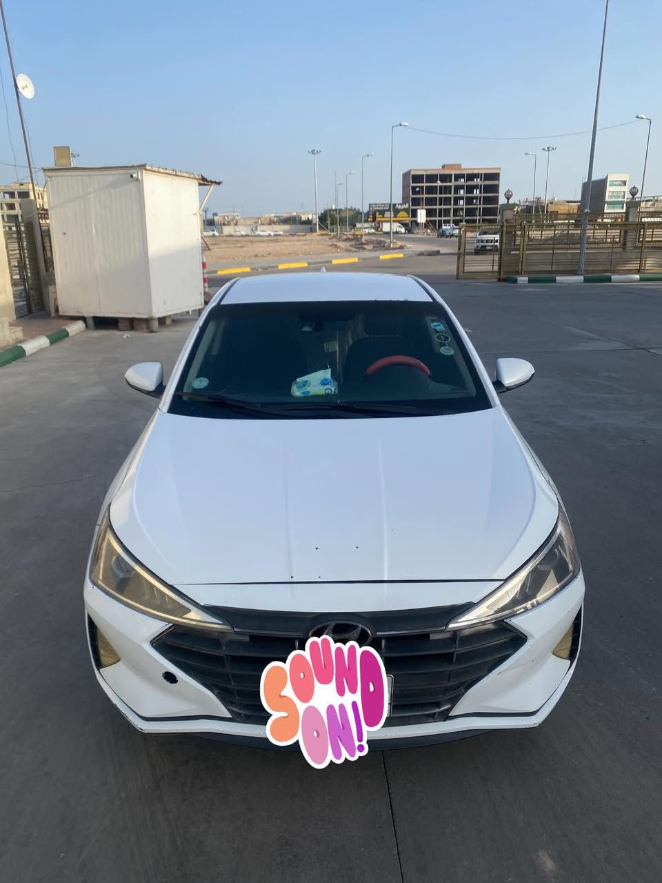 سلام عليكم ألنترا موديل 2019  وارد أمريكي لون صدفي حادث سياره ربع بنيد وچاملغ سياره نص فول + مكينه 2000 دوش يعني لابصمهَ ولاتنتهَ لباقي مفول تحكمات ستيرن تحكم كشنات شاشهَ تدور سياره بصرهَ حرهَ ومكانها بصره ماشيهَ تقريباً 120 ميل الجبيله رقمي اتصال فقط *********** سعر 132
