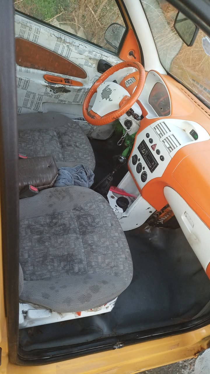 طيبه مديل 15 بسمي مصفره محرك كير تمام تخم تاير جديد حداديه جدد بغداد نكليزي سنويه  مكاني مسيب 34 وبيه مجال ***********
