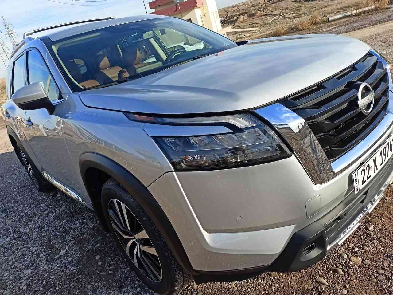 للبيع نيسان باثفندر 24 بلاتينيوم
مواصفات البلاتينيوم معروفة 

السيارة بدون صبغ بدون تبديل بدون تعديل 

حادثها فقط لايت اليمين مبدل بلادي ودعامية 

ماشية حاليا 12 الف مايل 

داخلها مشمشي 

رقم اربيل باسمي تسجيل جديد 

ارباك طاك ومصلح شرط الفحص

صور الحادث بالمنشور 

#السعر 335 ورقة 

العنوان كركوك شارع المعارض 

رقم موبايل ***********
