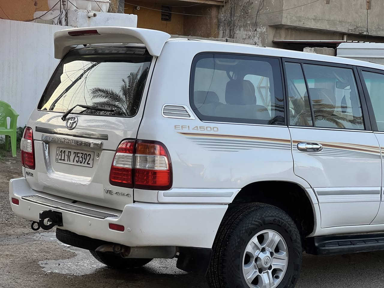 غني عن التعريف 

تبريد مركزي ثلاث قطع ثلج وتبريد لكزز معرف 
سبعة راكب 

ثلاجة 

شاشة وشاشة بلسقف 

تدفئة بلكشنات 

منصومة مال عالي وناصي لد نهار 

السيارة بيها رش صبغ اثر التحديث فقط بدون حادث تكم قمارة شواصي لغود كلة كفالة الحمدلله 

سيارة جديدة ومرتبة ومال جناي
للسعر والتفاصيل اتصل او واتساب تحياتي 

***********
وبلعافية عل تكون من نصيبة
