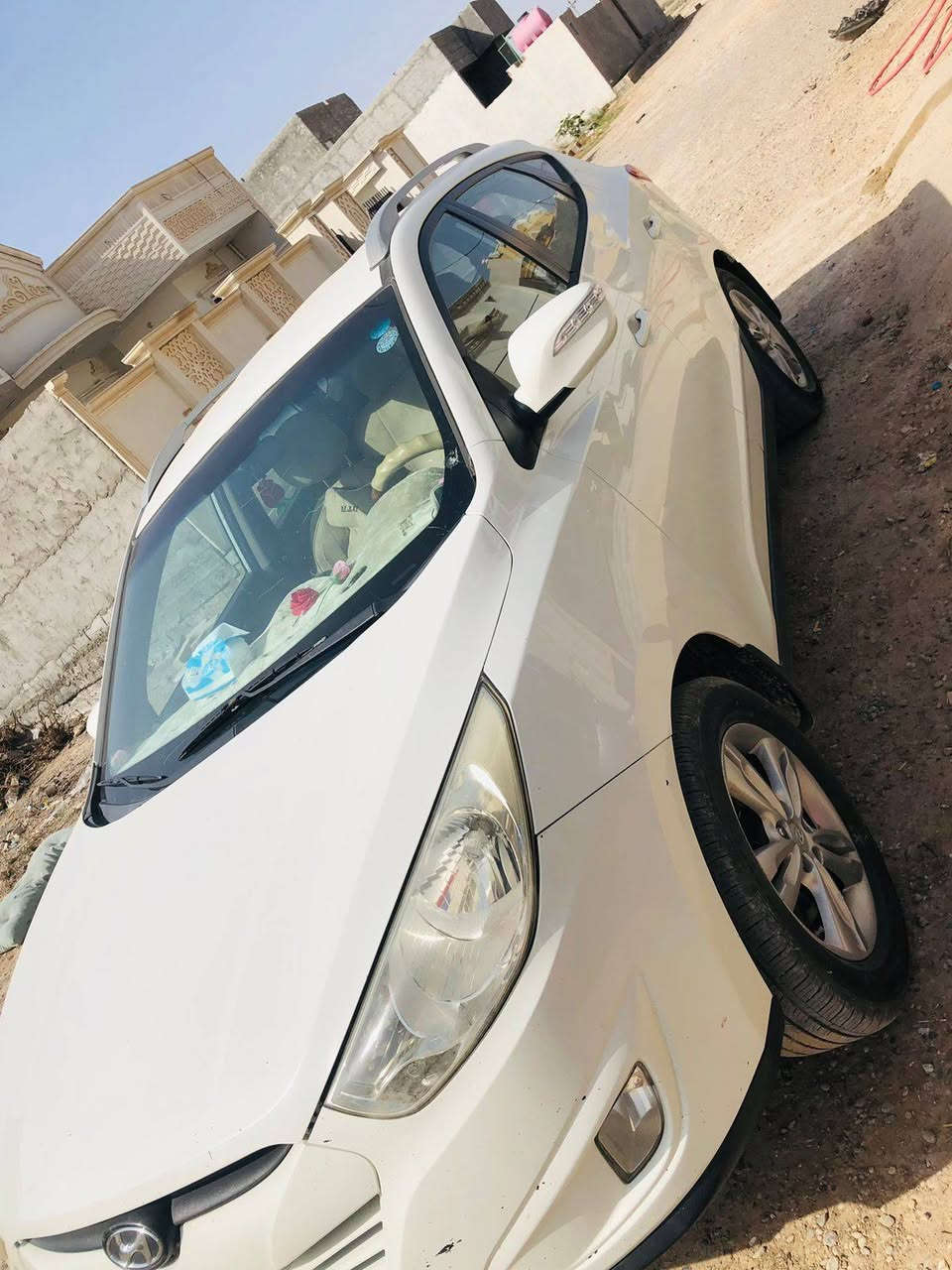 توسان2011اربيل
مكفوله من الدعاميه لدعاميه
كير نضامين
فور ويل
محرك 2400
السياره بسمي تحويل مباشر
سياره على وضع الشركه
***********
