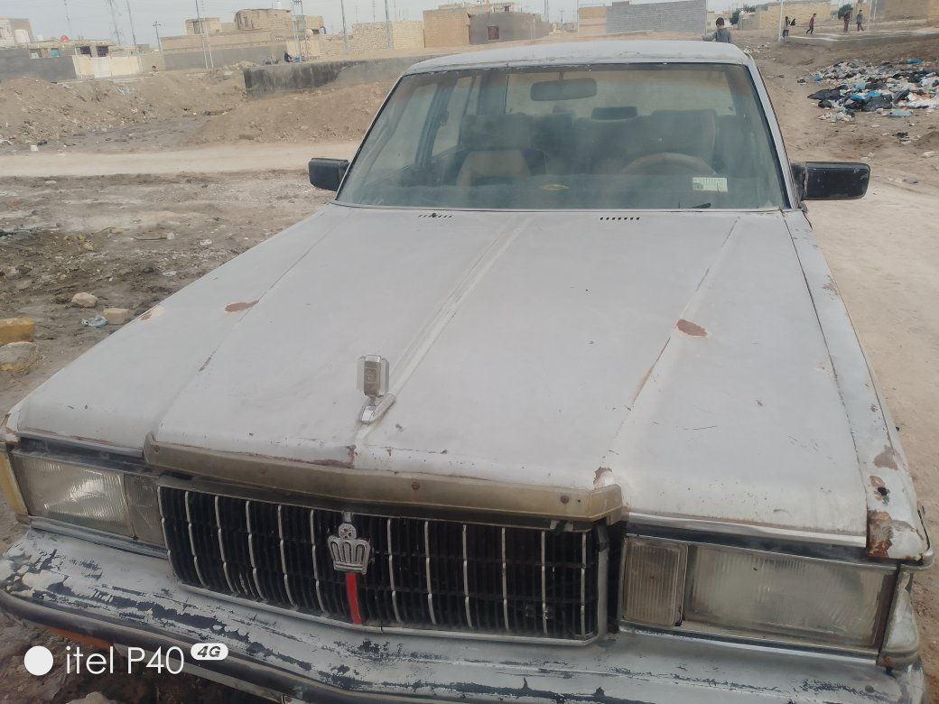 من رخصة صاحب الگروب 
سيارة سوبر 82 سيارة شغالة اوناعمة تخبل للبيع سعر 15 ورقة اوبيه مجال للشراي 
موبايل:***********
