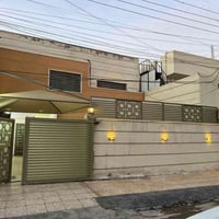 دار للبيع مساحه ٢٠٠ متر واجهة ١٠ و نزال ٢٠ في حي الاعلام خلف عمارات ال...