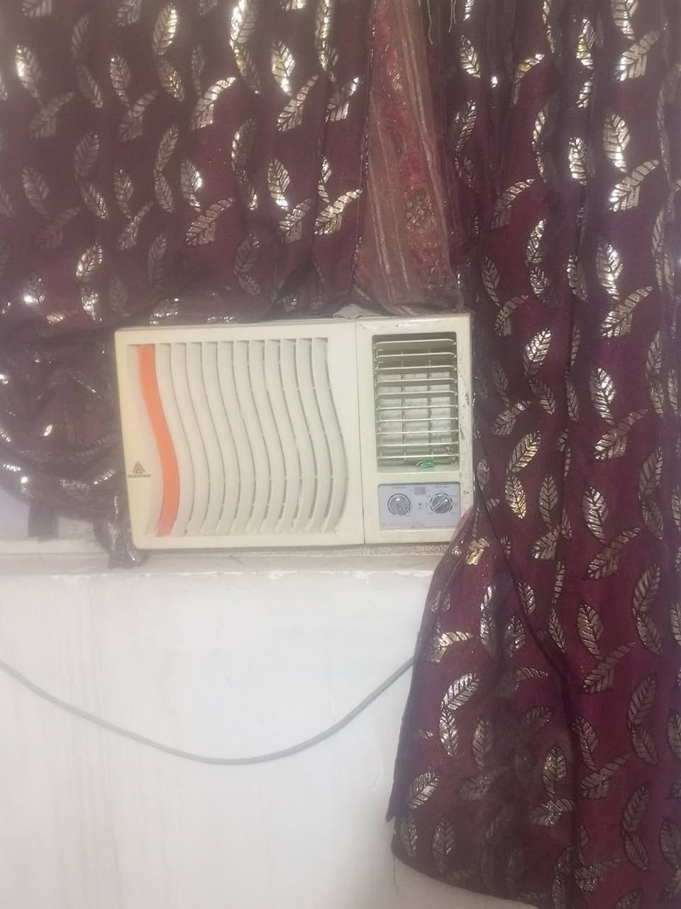 سلام عليكم غرفه اخشاب ام ثلاث بيبان ومكيف حافظ طنين للبيع مستعجل مكان الشموخ


**إذا كنت صاحب هذا الإعلان وتريد حذفه لأي سبب، رجاءا أرسل رسالة إلى الدعم الفني**