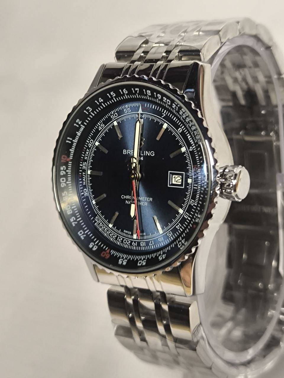 ساعة من ماركة برتلنغ Breitling
تحفة فنية 
مصممة للطيارين الحرفين والقباطن
مكينة كوارتز
ميناء فخمة مزودة بمنفذ تاريخ فول لامينوس اميال و ارقام
زجاج زفير ضد الخدش
مقاومة ماء وغبار 
رنك دوار 
سير ستانلس ستيل جودة عالية 
قفل فراشة 
الساعة مختمة بالكامل 
 
السعر : 30 ع اول تم
 للحجز والاستفسار يرجى مراسلة الصفحه


**إذا كنت صاحب هذا الإعلان وتريد حذفه لأي سبب، رجاءا أرسل رسالة إلى الدعم الفني**