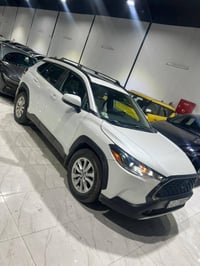 كورلا كروز2022 Le سلايت بصمه مواصفات المحسن المعروف داخل لونين  بس جام...