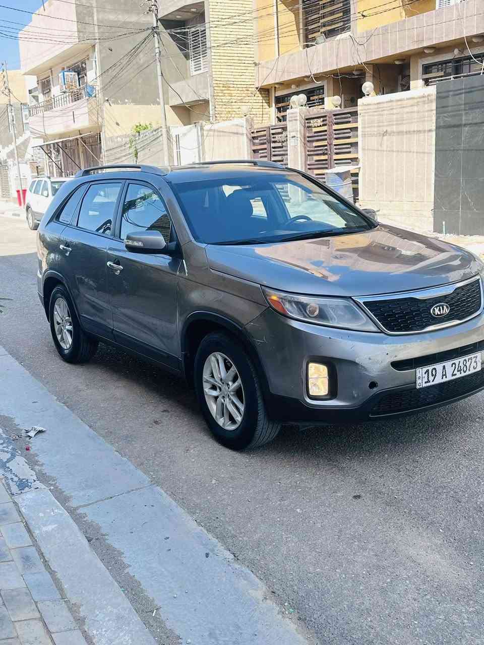 السلام عليكم سياره نوع. كيه
سورنتو. موديل 2014 مكينه 2400  كلين  
فول. مواصفات عده فتحه ماشيه 70الف 
مكفوله من الظربه. والفتحً كفاله عامه تبريد قطعتين شاشه كامره حساسات خلفيه لدا خلفي. اشاير ب المري لايت زنون كشافات مانع ظباب منع نزلاق تحكم ستيرن جهتين تدفاء تبريد ثلج كفاله كير مكينه حداديه تخم تاير باتري جديد هزه رقم. كربلاء إنكليزي. بسمي  السعر135 وبيه مجال كفاله شواصي. لغود بدون داخل مكانه كربلاء 
استفسار الاتصال 

‭٠٧٨٨ ١٧٩ ٧٥٥٠‬
