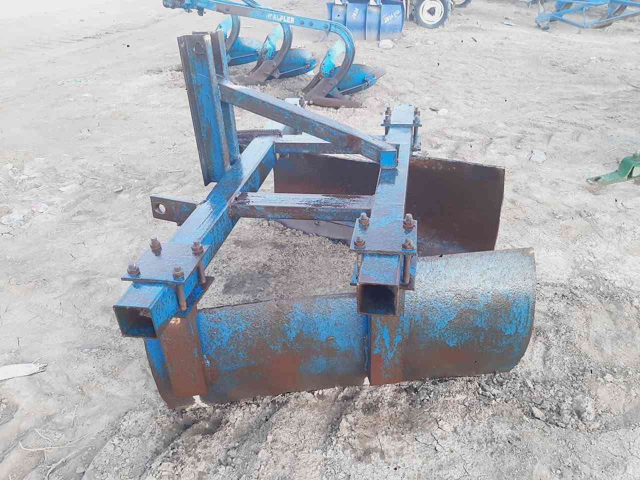 للبيع فدان تركي  البير حجم 14
+ مرازه عمل الخميسيه 
مستخدمات نضيفات جاهزات للعمل  ***********
مكان بابل الخميسيه 
***********
