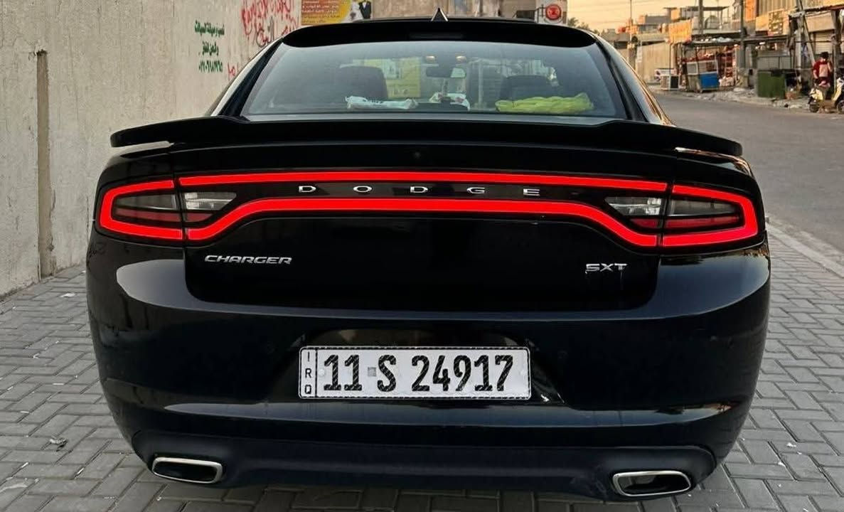 نزلت 20 ورقة من السعر بيع سريع ومناسب
جارجر SXT موديل 2022
وارد امريكي
مواصفات فول
فتحه + بصمه
محرك 3600 V6
كير أوتوماتيك 8 سرعات.
نظام دفع خلفي (RWD).
انظمة قيادة (Eco – Sport)
كشنات جلد
كشنات كهرباء
تدفئة بالمقاعد
نظام صوتي 6 سماعات + مضخم
شاشه كبيره ابل كار بلي
كامره دواره + حساس خلفي
نظام مانع انزلاق ABS + تحكم بالثبات ESC.
حساس ضبط الاطارات
حساس خلفي مع كاميرا رجوع.
مثبت سرعة
لايت زنون
أضائه LED أمامية وخلفية مع نهارية.
تشغيل عن بعد
حادث السيارة مبدل بند فقط و جامغ مصلاح
صور الحادث بالمنشور
مكان السيارة بغداد السيدية 
للاستفسار *********** واتساب
