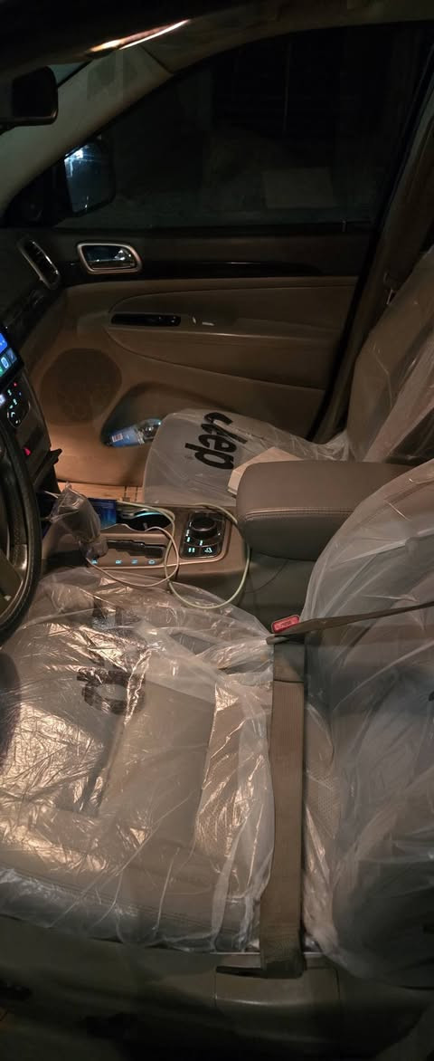 بيع مستعجل ب١٥٠ 
جيب خليجي ١٢ 
فتحة بصمة +بصمة أبواب 
تبريد قطعتين 
كير مكينة بلاد 
حساسات كامرة شاشة
تحكم جهتين 
مكاني بغداد 
***********
