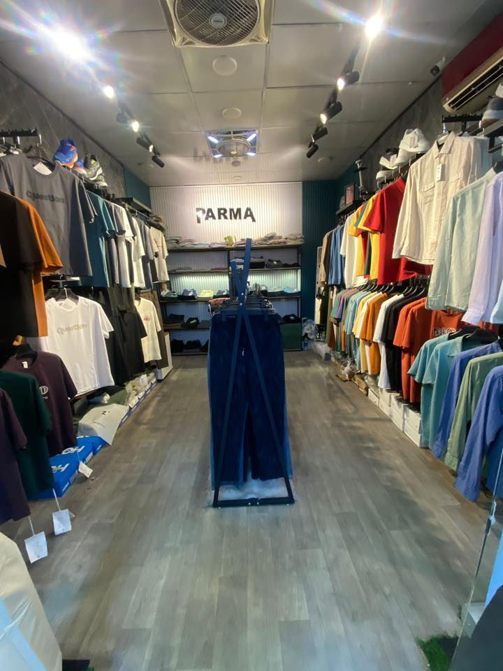 محل ملابس رجالي للبيع 
مكان بغداد 

***********
