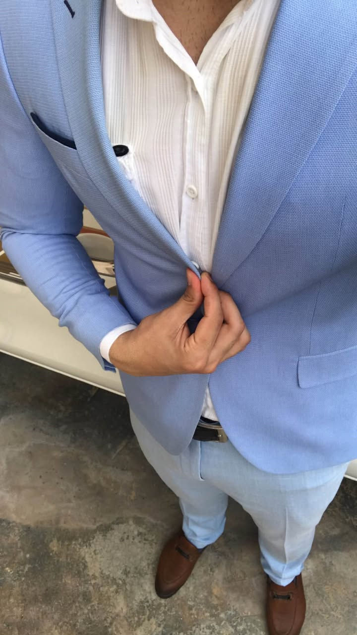 ‎قاتی مارکەی ڕۆمای ئیتاڵی Roma

‎لە ٢ پارچە پێک هاتوە(پانتۆڵ،چاکەت)

‎قوماشێکی سافی کوالێی بەرزی هەیە و لە ناوخۆی ئیتاڵیا کڕاوە

‎سێ گیرفانی هەیە

‎گیرفانێکی دیکەی هەیە لای یەخەکەیدا

‎گرەنتی مانگێکی لەگەڵدایە

‎نرخی (70)هەزارە🔒

‎هەموو قیاسێک بەردەستە

‎گەیاندن هەیە بۆ هەموو شار و شارۆچکەیەک🚚🚘📦
‎گەیاندن بۆ ناو سلێمانی ٣٠٠٠
‎گەیاندن بۆ شارەکانی کوردستان ٤٥٠٠
‎گەیاندن بۆ بەغداد ٦٠٠٠
‎گەیاندن بۆ شارەکانی ئێراق ٨٠٠٠ السليمانية, العراق


**إذا كنت صاحب هذا الإعلان وتريد حذفه لأي سبب، رجاءا أرسل رسالة إلى الدعم الفني**