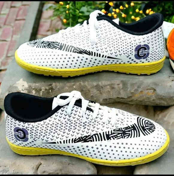 #جمـــــــــلة_فقــــــــــــــــــط 
لأصحــــــاب الجملـــــه والكميــات 
لابجيـــن رجـــالي شبابــــي ولادي 
تعبئـــة الكـارتون 12 زوج.. كيـس
سعــــــر الكارتــــون بـــــ 22 الف فقط 😯
يوجــــــد توصيــــل لجميع المحافظات 

#ملاحظه:  البيـع جمله اقل طلب 10 كارتون 

قناتنا ع التليكرام 
https://t.me/lady_shose
‏تابع قناة آلَشّـمِــــــسً لَلَجَ ـمِـلَهِ ✅ في واتساب: https://whatsapp.com/channel/0029VaxGBzjEKyZ8HyWSgC03
واتساب الحجز 
***********
