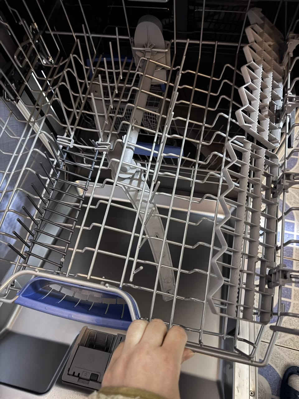 خەسالەی قاپ بۆ فرۆشتن تازە و بێعەیب وەستای نەدیوە نرخی ٢٠٠ هەزار و معامەلە.


**إذا كنت صاحب هذا الإعلان وتريد حذفه لأي سبب، رجاءا أرسل رسالة إلى الدعم الفني**