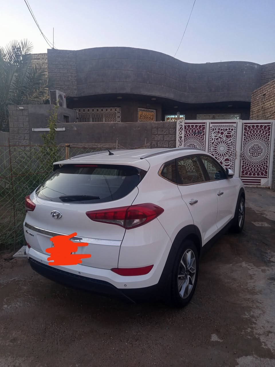 السلام عليكم توسان 2018 خليجي كفاله عامه سياره جديده العنوان بابل الإتصال على الرقم ***********
