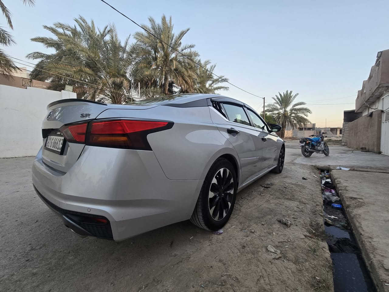 التيما 2021 SR فوول السياره بيها بنيد صبغ و شبر ب جاملغ الخلفي بدون داخل بدون ايرباك جديده ب معنى الكلمه ماشيه  71 فقط رقم اربيل سنويه هزه رقم كله جديد ب اسمي السعر 148
رقمي  ***********
