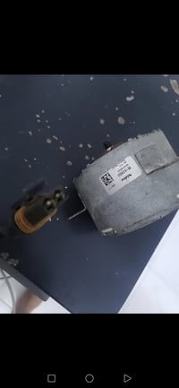 توفر ماطور مروحه جارجر  اصلي حاويه وفيش ماطور  مساعد فيت بم بغداد 0770...