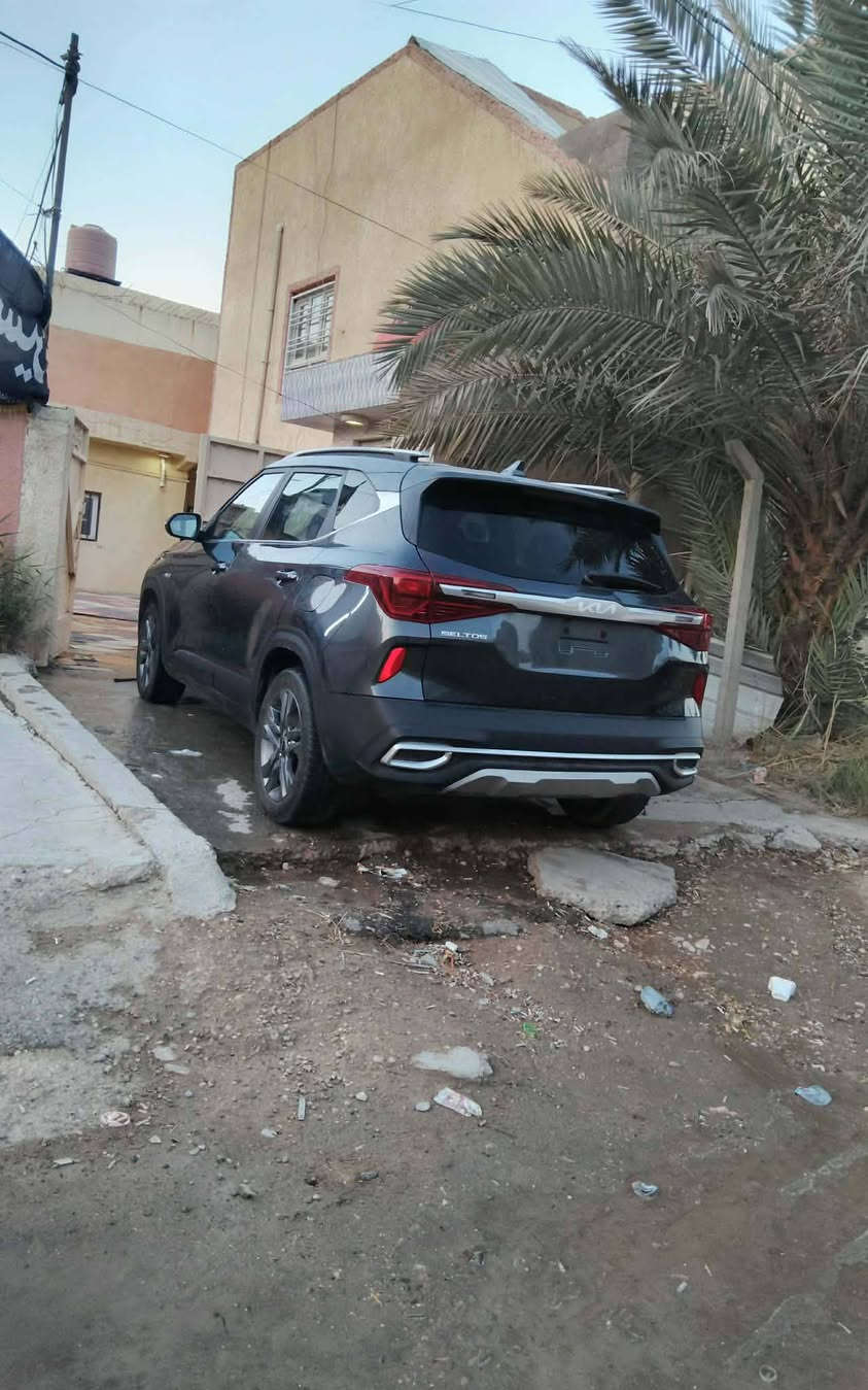 السلام علیکم للبیع کيا  سليتوس مکينه 2000 دوش موديل2023 تبريد امامي خلفي ثلچ مداخل شحن امامي خلفي  مانع تسحلق شاشه ابل کار بلي مودات قياده  توقف الکتروني تشغيل بصمه وتشغيل عن بعد فول مواصفات حادثها صبغ بنيد والدعاميه مبدله شرط تفحص سونار وتشوف بعينك للاستفسار علی هذا الرقم *********** ومتواجد علی الخاص مرقم کامل ومجهز
