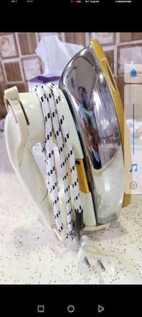 مكوى انتيك اصلي وثقيل السعر 50 بي مجال بغداد الحبيبية 07702591407 يوجد...