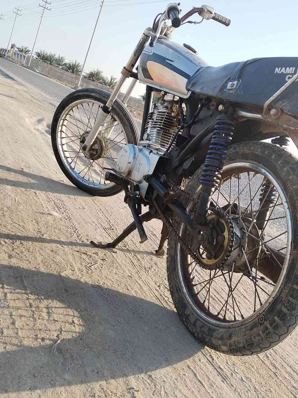 اسلام عليكم دراجه للبيع أدوات مكفوله أمن البوكه ورقم الشاصي موجود مكاني قضاء المدينه منطقه الخاص الترابه السعر ٢٧٥ وبيهه مجال قليل ***********
