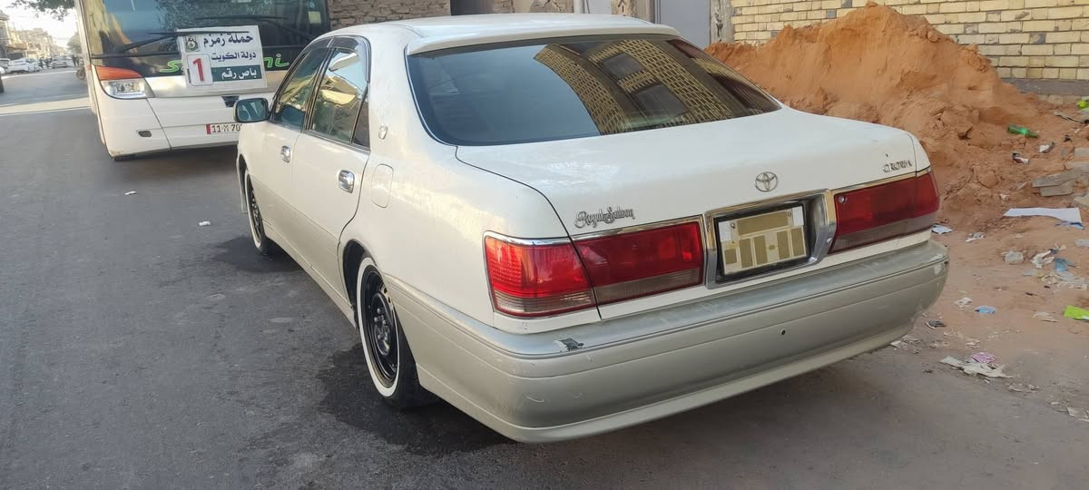 السلام عليكم.
للبيع او مراوس حسب القناعه
مواصفات 3دكم ㊗️ 
شاصي 75 ديفور الجبير
كرستال أصل 
مري شفط 
جام اتو كامره
مكينه وكير قبل شهر شادهن تحويره كامله 
خضراويه  كفاله من كص وضربه  بيها تلحيضات بصيطات 
تسجيل قديم شرط الحاسبة وين متريد اطلع بيها سنويه وملصق ورقام حديد اصليات بدون فحص شرط التسجيل بهل قرار جاهز غرفه نضيفه عله حسب الصول


**إذا كنت صاحب هذا الإعلان وتريد حذفه لأي سبب، رجاءا أرسل رسالة إلى الدعم الفني**