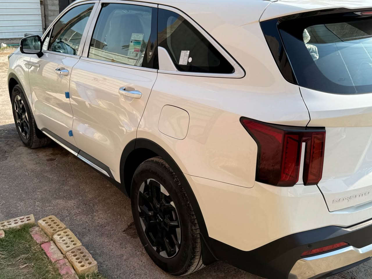 السلام عليكم 
سورنتو 2024 رقم اربيل خليجي مكفوله من اي ضرر او تكحيل او بارد شرط السونار مكان السياره بغداد 
مواصفات 
حساس امامي خلفي 
كامره خلفيه 
شاشه متصله كبيره ابل كار بلي 
٧ راكب الخانه الثالثه كمبريسر منفصل للتبريد 
لايت زنون 
٥ ويل كب 
تبريد لمس شاشه 
محرك اقتصادي ٢٥٠٠ 
ممشى السياره ٤٧ الف قابل للزياده 
مري شفط 
اناره ترحيب تحت يدات البوب 
نظام ال اوتو هولد للوقوف  لمسافات قصيره 
هاند بريك بصمه 
السعر خاص او تواصل على الرقم او واتساب 

***********
*********** بغداد, العراق
