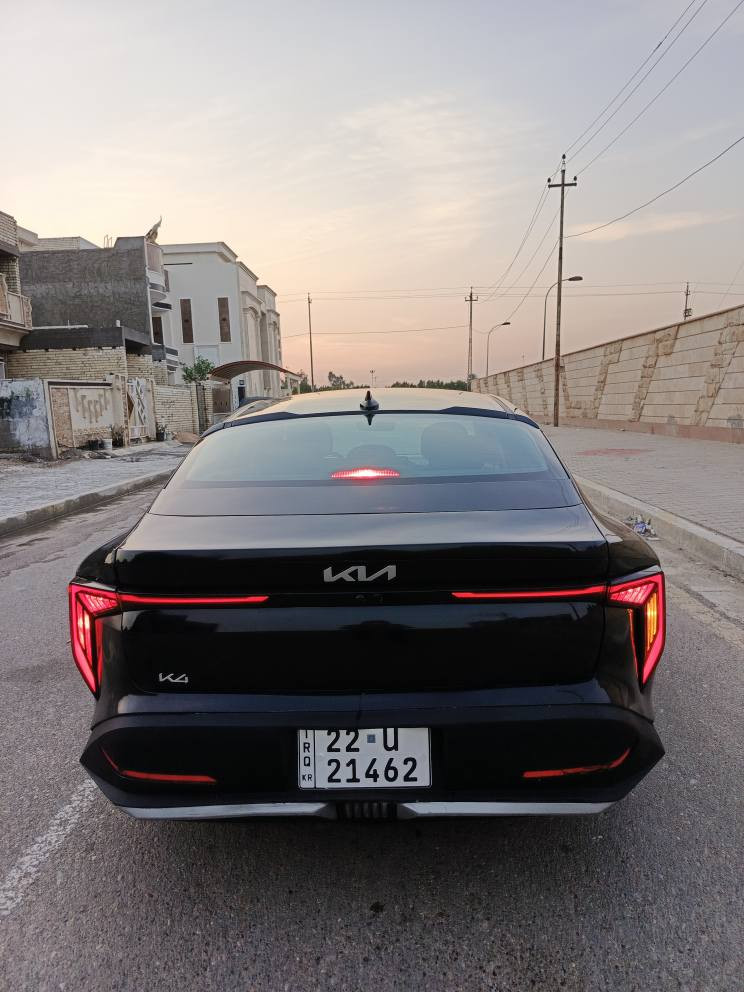 للبيع K4 موديل/ 2025/ دخول جديد 
ترقيم جديد اربيل بئسمي/ وارد امريكي 
حادث خفيف بدون تبديل ليبل واحد
بدون ايرباك بدون دواخل قبغ جنطه صبغ 
ونص جاملغ خلفي صبغ فقط والباقي مكفول شرط الفحص بجم ابلادي شركه 
السياره ماشيه مشي امريكى 9000 فقط 
حجر البيئه رادارات كله ابلادي 
السياره جاهزه وجديده اي نقص مابيه
سنويه اصدر جديد/  2031 
وياها بصمات+ سويج عدد 2  / 🔑🔑
-----------------------------------------------------
مواصفات نص فول/ محرك 2000 دوش
السعر 180 وبيه مجال قليل جدا 
هاتف متوفر وتساب ☎️ *********** / العنوان بغداد الكرخ 

 العنوان بغداد الكرخ 👉 بغداد, العراق
