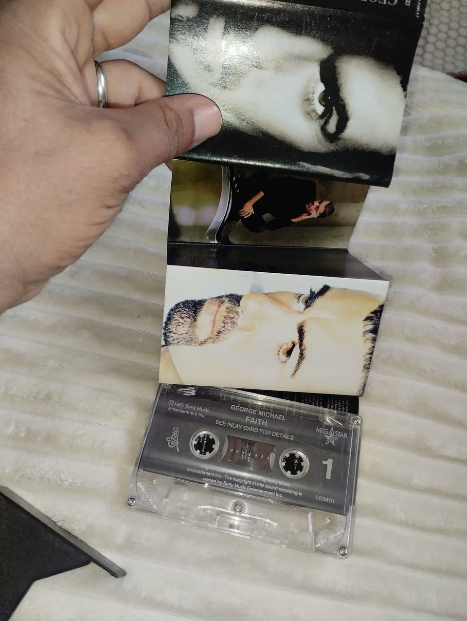 كاسيت أصلي GEORGE MICHEL OLDER


**إذا كنت صاحب هذا الإعلان وتريد حذفه لأي سبب، رجاءا أرسل رسالة إلى الدعم الفني**