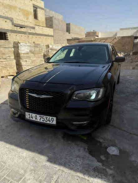 للبيع اوبامه موديل 2020اصلسياره بيهه قطعتين صبق جاملق وبنيد وسياره ماشيه ١٠٠سياره جديده استخدام شخصي رقم بصره دولي بسمي تخم تاير جديد حداديه كله جديد سعر 220وتحياتي لكم جميعأ ***********
