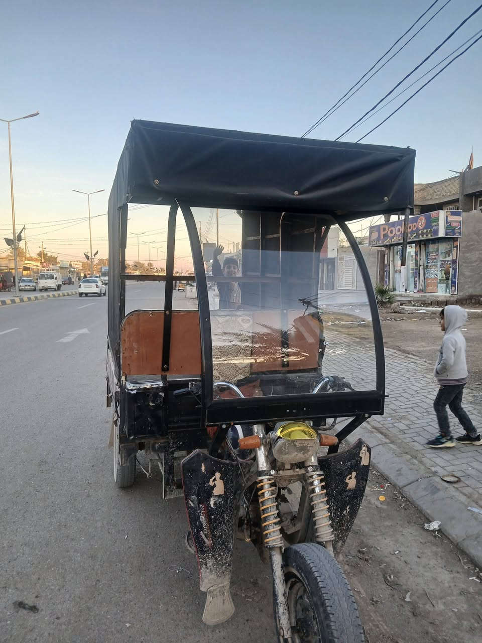 ستوت للبيع موديل ٢٠١٢ اوراقهة كاملة السعر خاص شغالة نضيفة ستوتة  ***********
