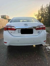 كورلا 2015 خليجي ساز السيارة عله وضع الشركة عدا تكحيلات بسيطة مواصفات ...