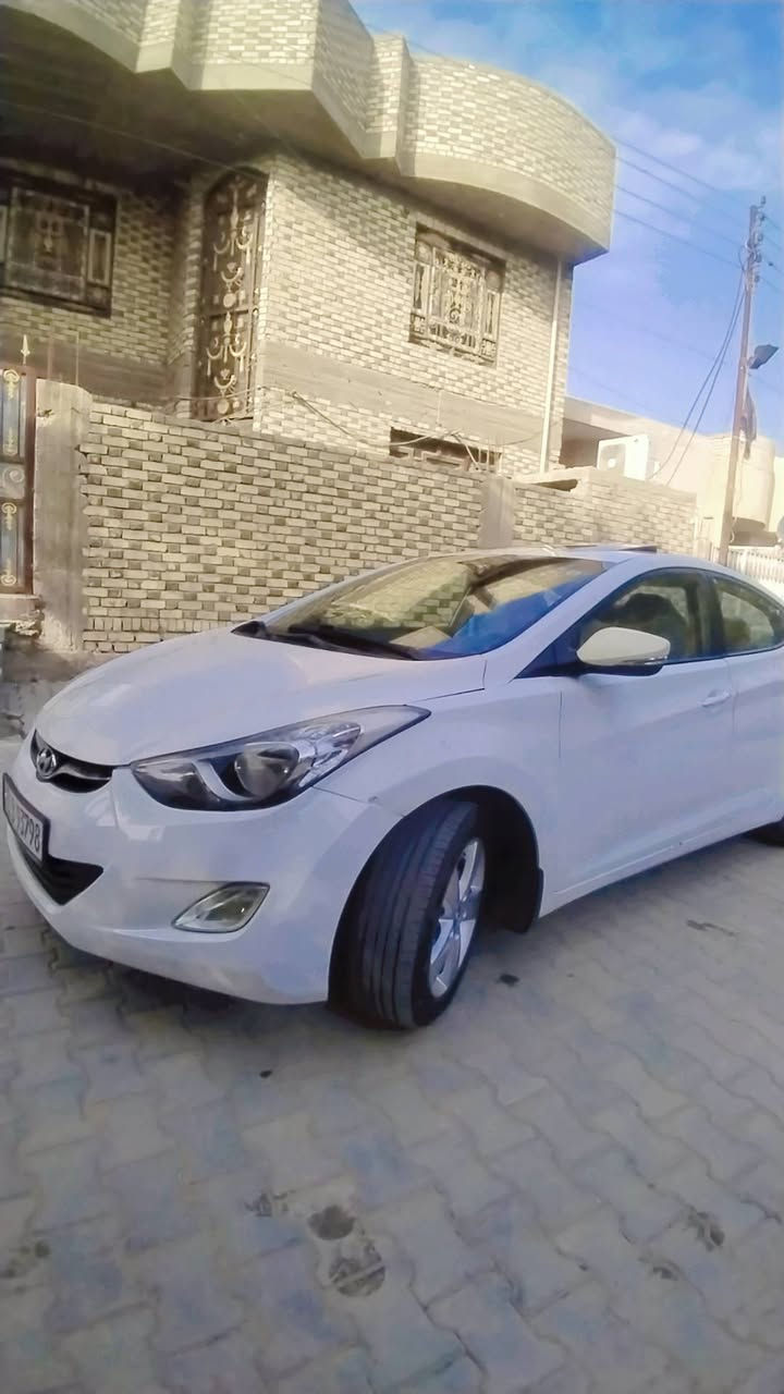 يالله
سلام عليكم الأنتره مديل 12
البيع السياره خير من الله جاهزه وحد ع وحد احلا من صور   
كير ومحرك جاهزات بكفاله 
انا مكلف بنشر وهاذا رقمي التواصل
السعر ١١٠ وبي مجال 
***********
