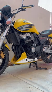 سيبي 4. كفاله عامه. لون مميز ( 19)) بيها مجال قليل  حك جيه       07732...