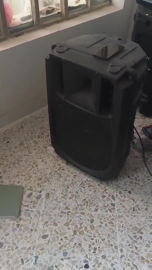 السلام عليكم سستم كامل مكسر ياماها وسماعات وستانات وميك وكيبلات كامله من كلشي للبيع بغداد


**إذا كنت صاحب هذا الإعلان وتريد حذفه لأي سبب، رجاءا أرسل رسالة إلى الدعم الفني**