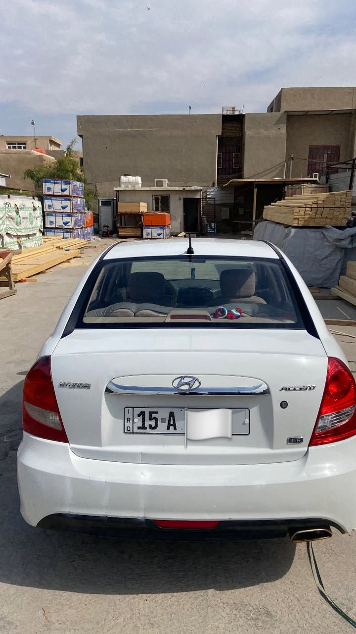 السلام عليكم اكسنت 2011 خليجي  ارقام أنبار السياره ماشيه 177 فقط السياره فتحه اشيار بل مري السياره مكفوله من صبغ والضربه  تبريد تدفه كير مكينه  كله  على وضع الشركه مكينه 1600مكان السياره بغداد العامريه    ***********
السعر 107
