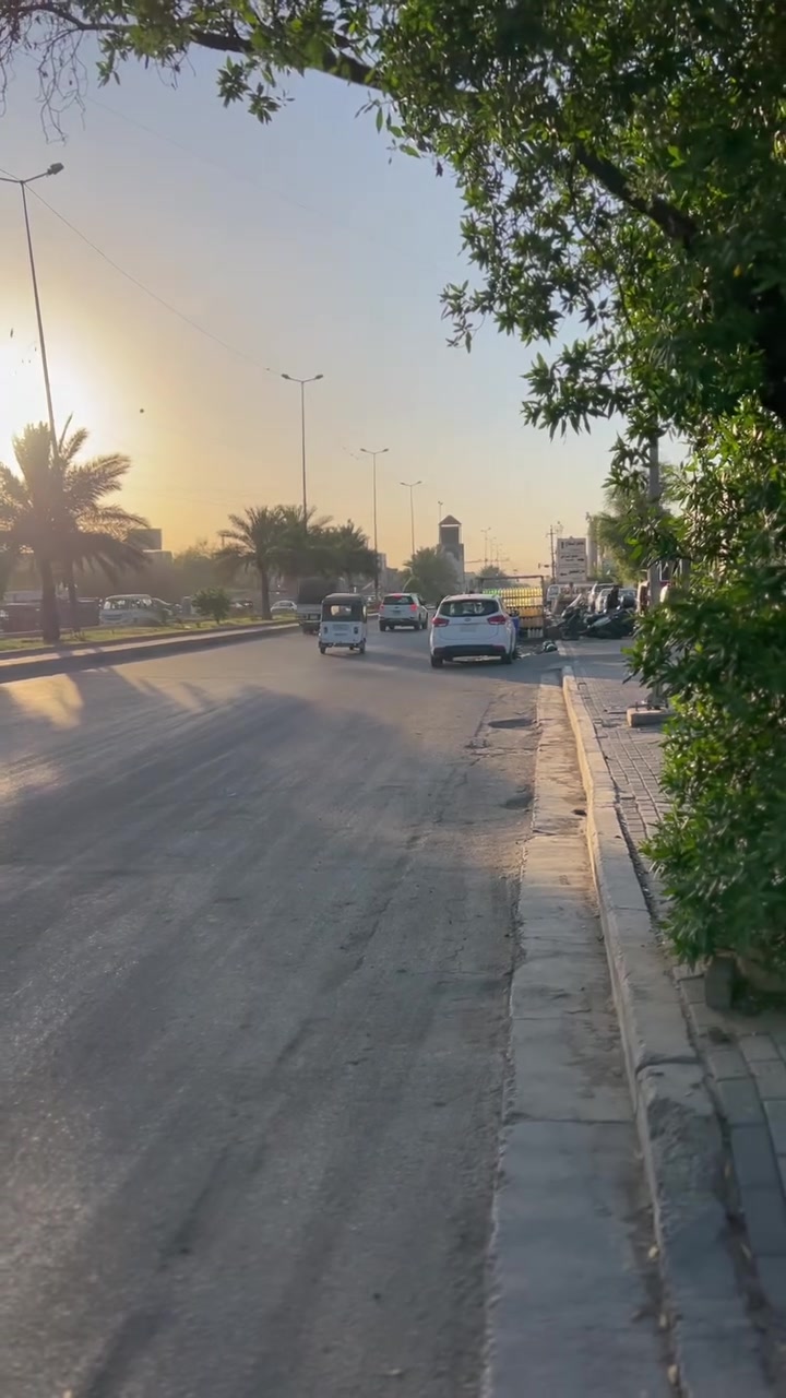 السلام عليكم بسبب الوعود الكاذبه اعيد النشر نص قطعه مساحه 72 متر مربعه قطاع 55 خلف مستشفى الشهيد الصد وباقي التفاصيل داخل الفديو للستفسار التصال. على الرقم *********** (واتساب)
