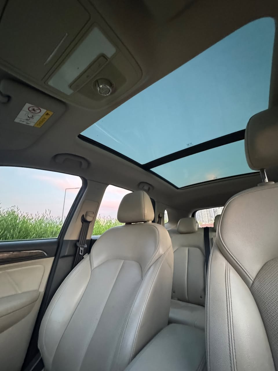 سلام عليكم سياره MG RX5 موديل ٢٠٢١ luxury 
-المحرك 1.5 turbo 
-السياره من الشركه و الايرباكات كلهه سليمه 
-بيهه ٣ قطع و غيرناهم من الشركه 
-٤ اطارات جديده 
-الكشنات جلد 
-الكير و المحرك ممتازين 
- اللون اسود 
-رقم اربيل 
-للاستفسار ***********
